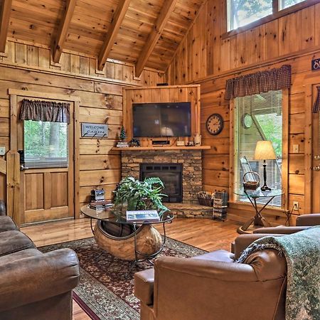 Gatlinburg Mountainside Escape With Deck And Hot Tub! Villa Eksteriør bilde