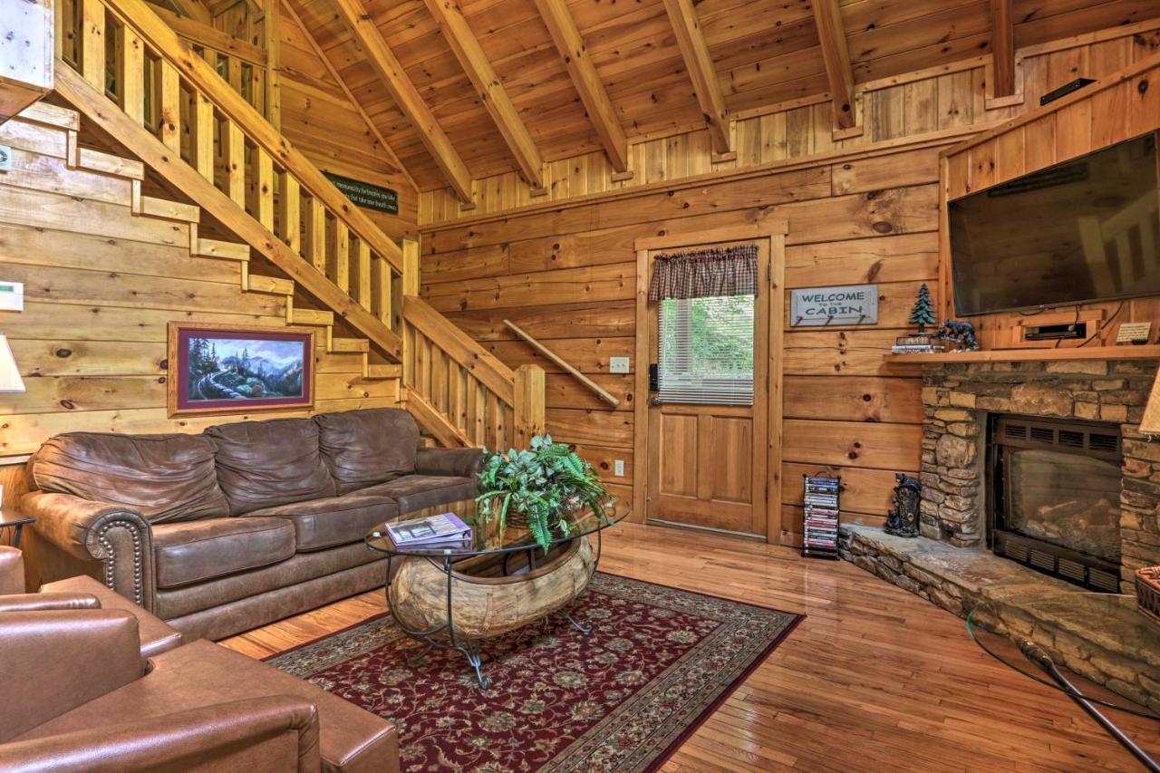 Gatlinburg Mountainside Escape With Deck And Hot Tub! Villa Eksteriør bilde