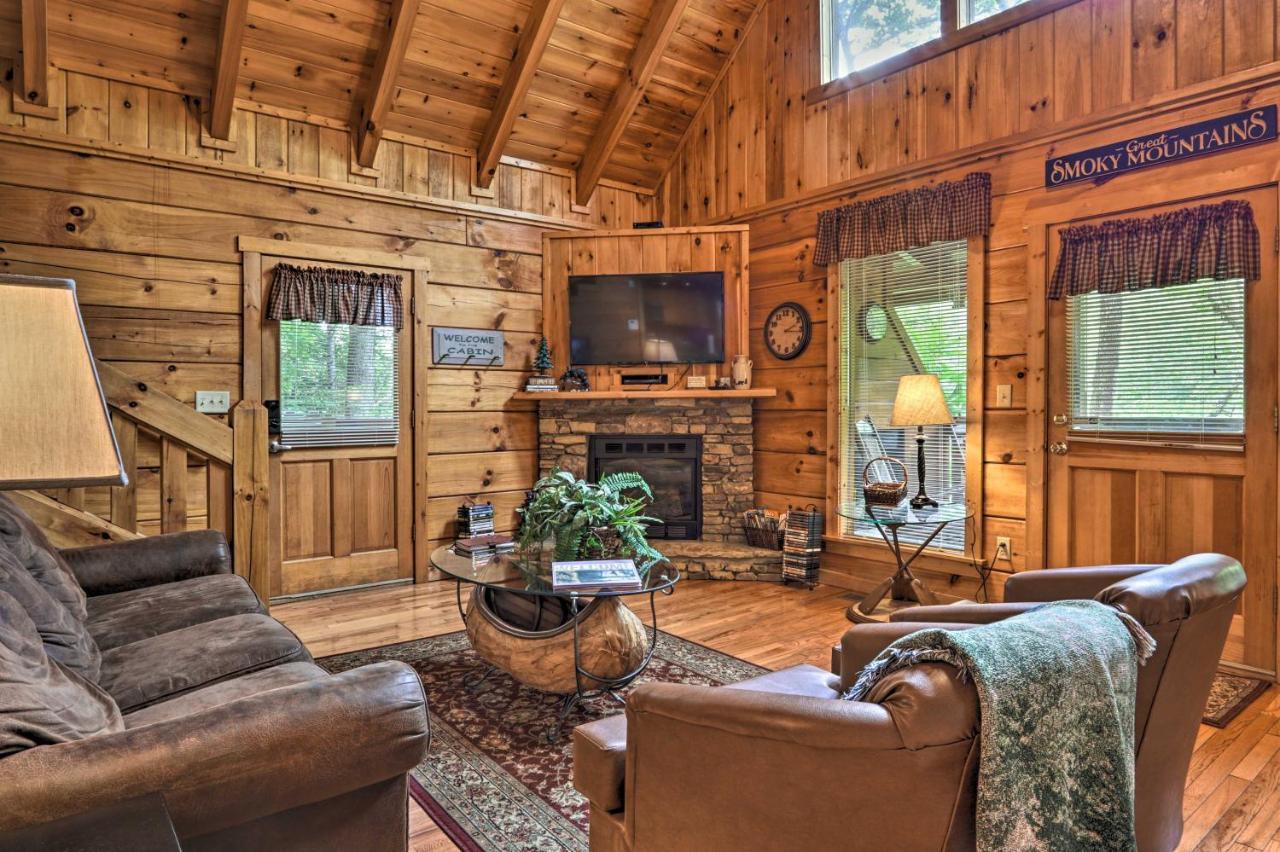 Gatlinburg Mountainside Escape With Deck And Hot Tub! Villa Eksteriør bilde