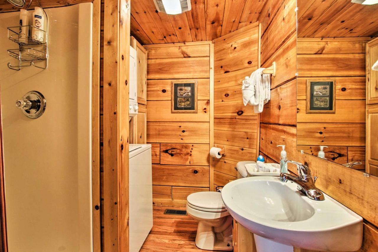 Gatlinburg Mountainside Escape With Deck And Hot Tub! Villa Eksteriør bilde